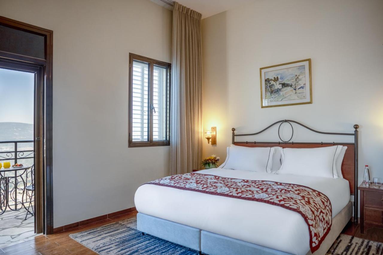 Ruth Safed By Dan Hotels ภายนอก รูปภาพ